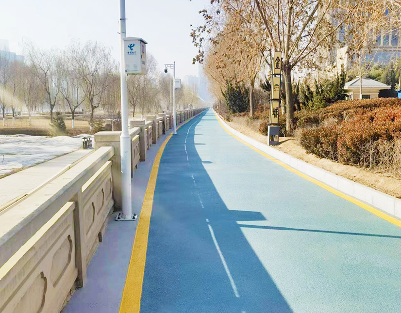 公园健身跑道,环城健身跑道,健身步道塑胶跑道,健康跑步环境,户外运动跑道,耐用塑胶材料,君泰塑胶,塑胶跑道施工,公共健身场所,社区运动设施,绿色环保跑道,专业运动场地建设